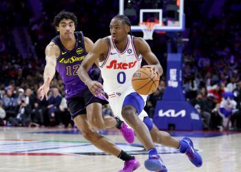 Maxey postiže 43, Philly širi Lakers. Bucks pada u Portland