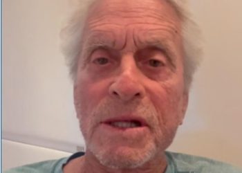 Michael Douglas obećao je veliku količinu novca kroz zakladu svog oca Kirka Douglasa usred požara u LA-u