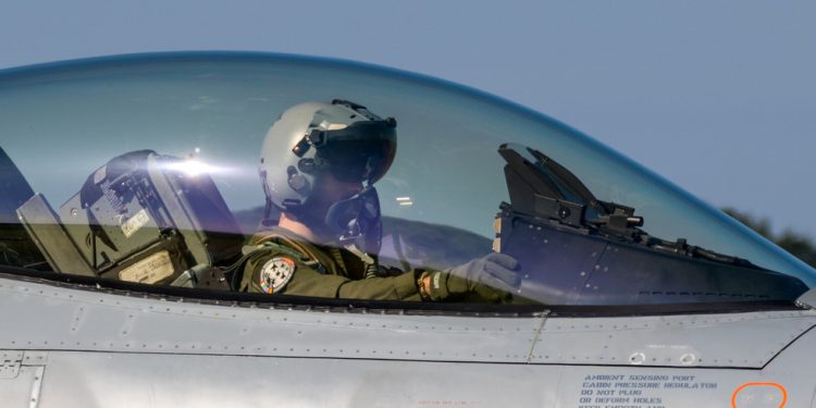 NATO pilot F-16 poginuo u ruskom napadu – TASS — RT Rusija i bivši Sovjetski Savez