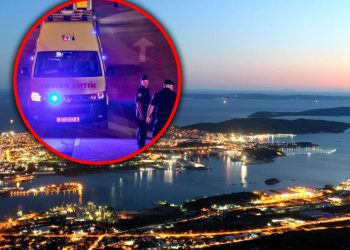 NESREĆA KOD MARJANSKOG TUNELA Sudar auta i motora, jedna osoba prevezena u bolnicu