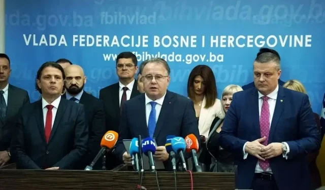 NISU ZABORAVILI NA SEBE Nerminu Nikšiću, Lidiji Bradari, federalnim ministrima veća plaća za oko 500 maraka