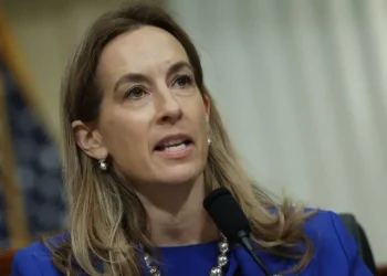 NJ Dem oštro kritikuje New York dok kontroverzne cijene zagušenja u New Yorku stupaju na snagu