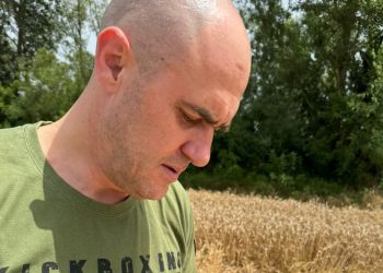 NOVI SKANDAL Umjesto da rješava kriminal u ribarstvu, Dabro maloljetnika obučava pucanje iz automatske puške