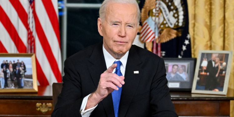 ‘Najgori oproštajni govor u predsjedničkoj povijesti’: Rastanak u Bidenovom Ovalnom uredu označen je kao ‘mračan’