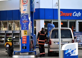 Najnoviji ukrajinsko-ruski rat: Kremlj pozdravlja sastanak s Trumpom kao ‘supermarket pogođen američkim projektilom’ u Donjecku