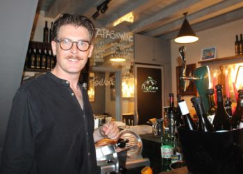 ‘Naš Irac’ Matthew Grealish kroz drvo i živu glazbu donosi duh jednog starog Dubrovnika