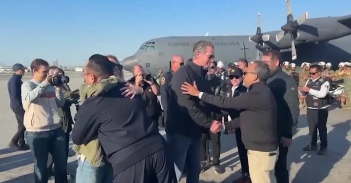 Newsomov napad na Trumpa dok meksički vatrogasci pomažu u borbi protiv šumskog požara u LA | Vijesti