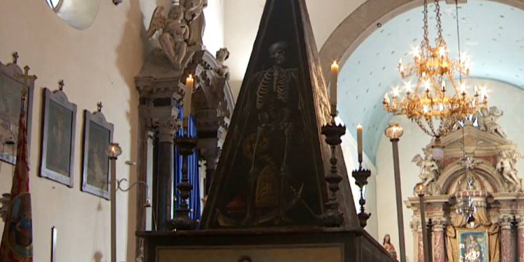 Obnovljen ponos Tisnog, četiri metara visoka sakralna piramida: “Prikazuje čistilište”