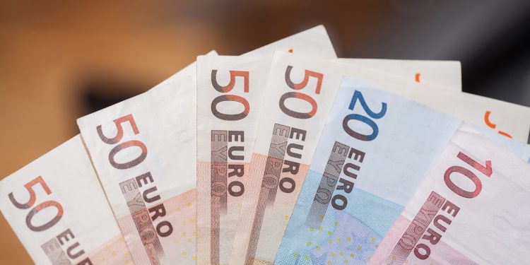 Osiguravatelji u Hrvatskoj naplatili 10 posto više premija