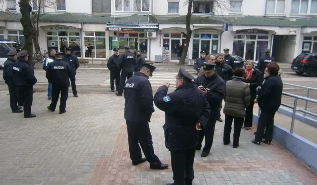 PROBLEM U KANTONU Polovica policajaca odlazi u mirovinu