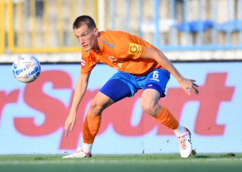 TRANSFER U BUNDESLIGU Stoper Varaždina karijeru nastavlja u Holstein Kielu | NACIONAL.HR