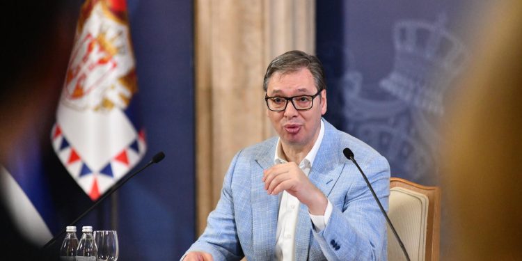 BUKTE PROSVJEDI Vučić: Djeci je mjesto u školama, ne na ulicama. Srbija je danas napadnuta | NACIONAL.HR