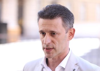 BOŽO PETROV ‘Izbori su pokazali da građani ne podržavaju Plenkovića, bojkot prisege bila bi loša poruka’ | NACIONAL.HR