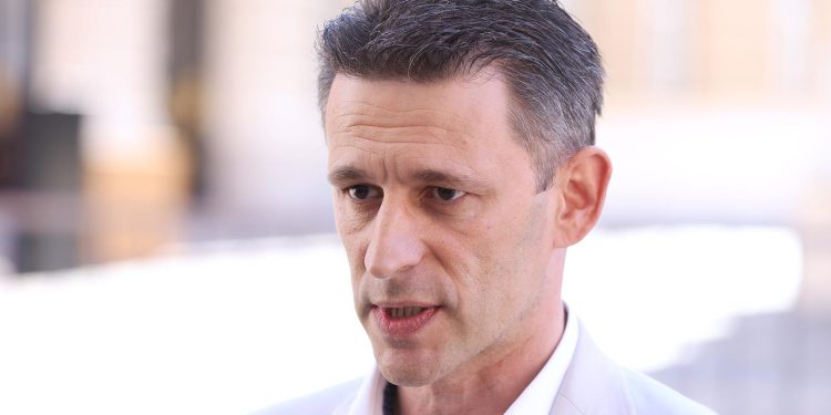 BOŽO PETROV ‘Izbori su pokazali da građani ne podržavaju Plenkovića, bojkot prisege bila bi loša poruka’ | NACIONAL.HR