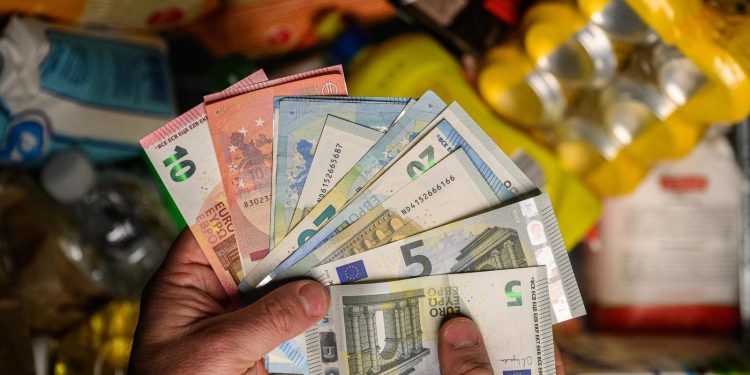 POZIV NA BOJKOT Jeste li dobili ovu poruku? | NACIONAL.HR