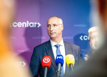 ODGOVORIO MU Puljak Primorcu citirao stihove pjesme Dubioze kolektiv | NACIONAL.HR