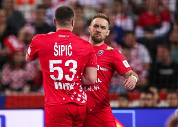 NA VRHU SKUPINE Odlična Hrvatska ‘potopila’ Argentinu. Pobjedu zasjenila ozljeda Duvnjaka | NACIONAL.HR