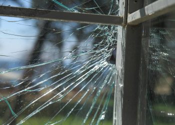 IPAK NIJE PIROTEHNIKA Demolirana zagrebačka škola, oglasila se policija | NACIONAL.HR