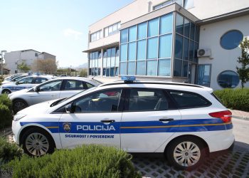 NESLANA ŠALA Dalmatinski učenici objavili ‘listu smrti’ s imenima kolega. Intervenirala i policija | NACIONAL.HR