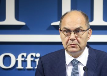 SAD JE DOSTA Schmidt zabranio provedbu zaključaka Narodne skupštine RS-a | NACIONAL.HR