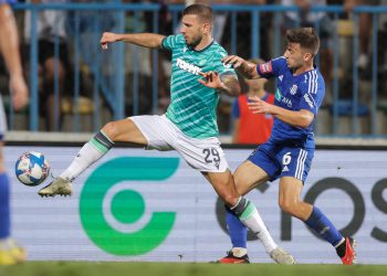 PREOKRET Mlakar ipak stiže u Hajduk, evo koliko bi trebao zarađivati na Poljudu! | NACIONAL.HR