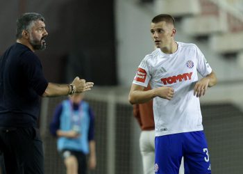 POZNAT I IZNOS Pouzdani insajder: Hajduk će u naredna 24 sata primiti ponudu za Durdova | NACIONAL.HR
