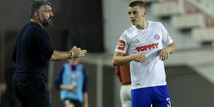 POZNAT I IZNOS Pouzdani insajder: Hajduk će u naredna 24 sata primiti ponudu za Durdova | NACIONAL.HR
