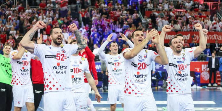 NOVI TERMIN Hrvatska u rasprodanoj Areni lovi polufinale, Sigurdsson napravio promjenu | NACIONAL.HR