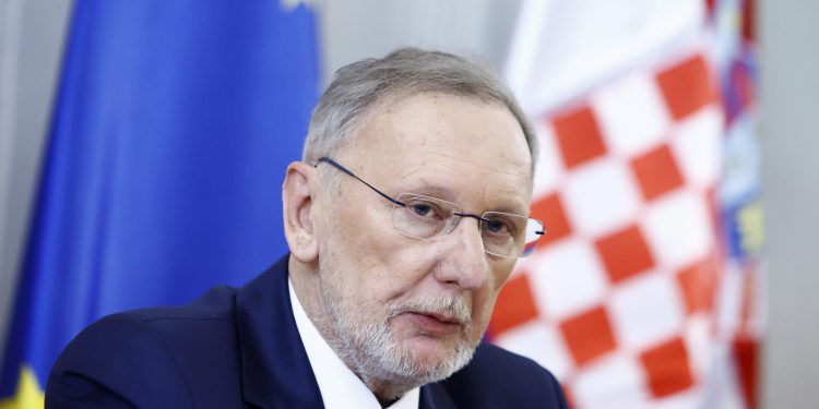 PROVOD U POLICIJI Božinović: Treba promisliti je li dobro vrijeme za putovanje u Srbiju | NACIONAL.HR