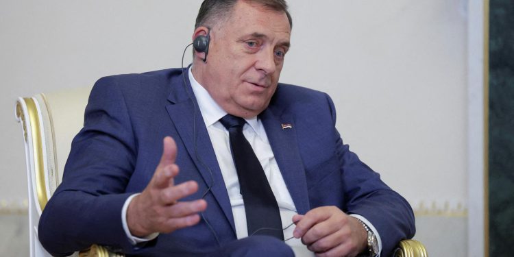 BLOKIRANA IMOVINA SAD uveo nove sankcije za 13 osoba i jednu tvrtku povezane s Dodikom | NACIONAL.HR