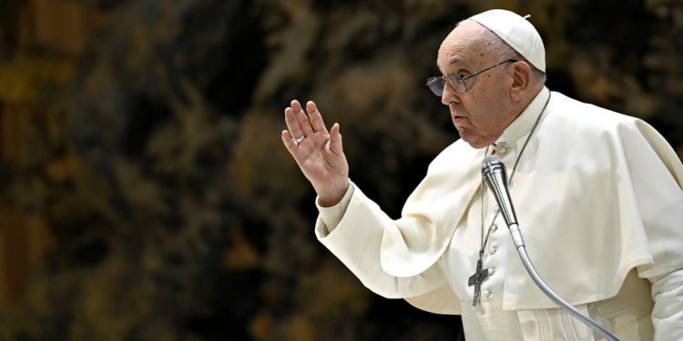 Papa označio Trumpove planirane masovne deportacije ‘sramotom’ — RT World News