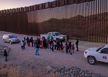 Pentagon raspoređuje dodatne trupe duž granice s Meksikom — RT World News