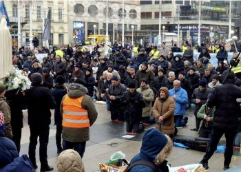 Pokreće se zagovorna mreža za molitelje na trgovima: Postani dio povijesne bitke za vjeru Hrvata