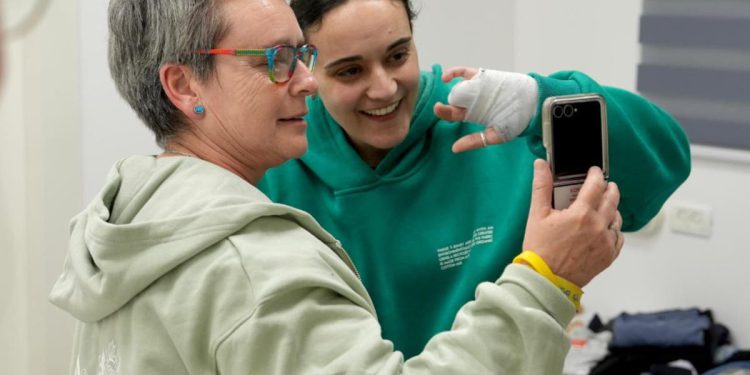 Prekid vatre između Izraela i Gaze uživo: Vratio sam se u život, kaže oslobodio britanskog taoca dok je pušteno 90 palestinskih zatvorenika