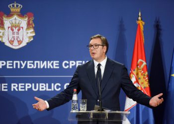 Prevelike ambicije? Vučić pozvao Putina i Trumpa na summit u Beograd