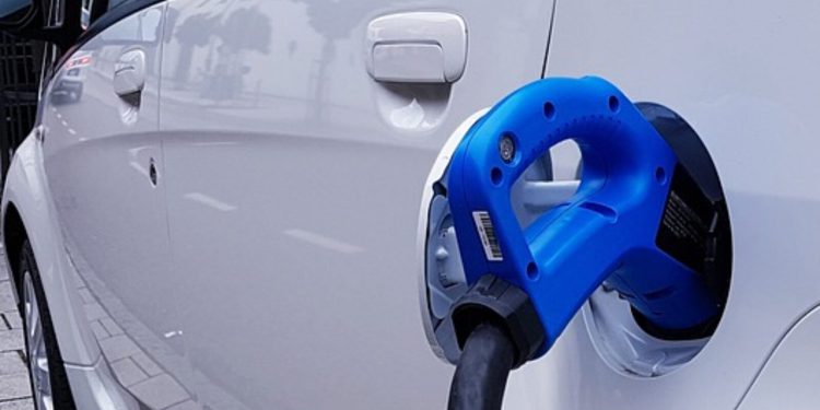 Proizvođač električnih auta prodaje luksuzne modele za samo 2.500 eura, evo i zašto