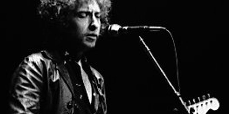 Put Boba Dylana od židovstva do vjere u Krista: ‘Isus mu dolazi u hotelskoj sobi’