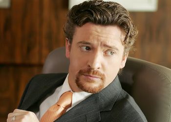 Rhys Darby otkriva kako je njegov kivi naglasak uništio njegov romantični život – dok dijeli sljedeći potez u karijeri nakon što je Naša zastava znači smrt otkazana