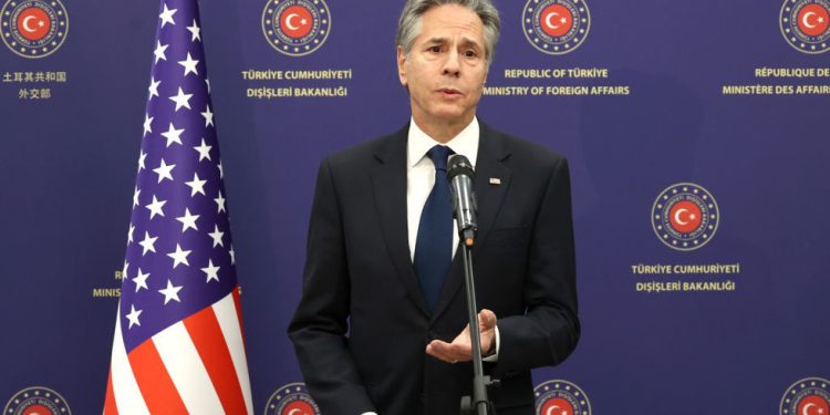 SAD ‘zabrinut’ zbog ruske nuklearne doktrine – Blinken — RT World News