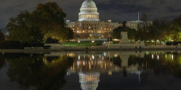 SAD zamrznuo inozemnu pomoć nakon što je Trump naredio reviziju