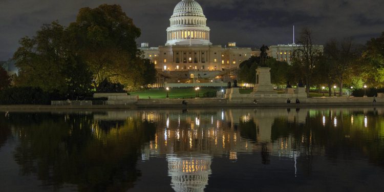 SAD zamrznuo inozemnu pomoć nakon što je Trump naredio reviziju