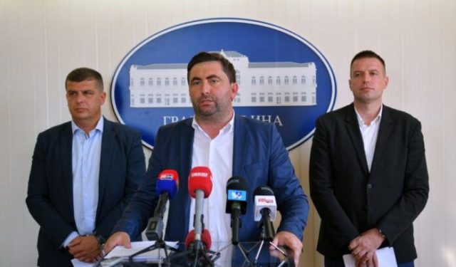 SASLUŠAN ZBOG STIPENDIJA Gradonačelnik Bijeljine pušten na slobodu