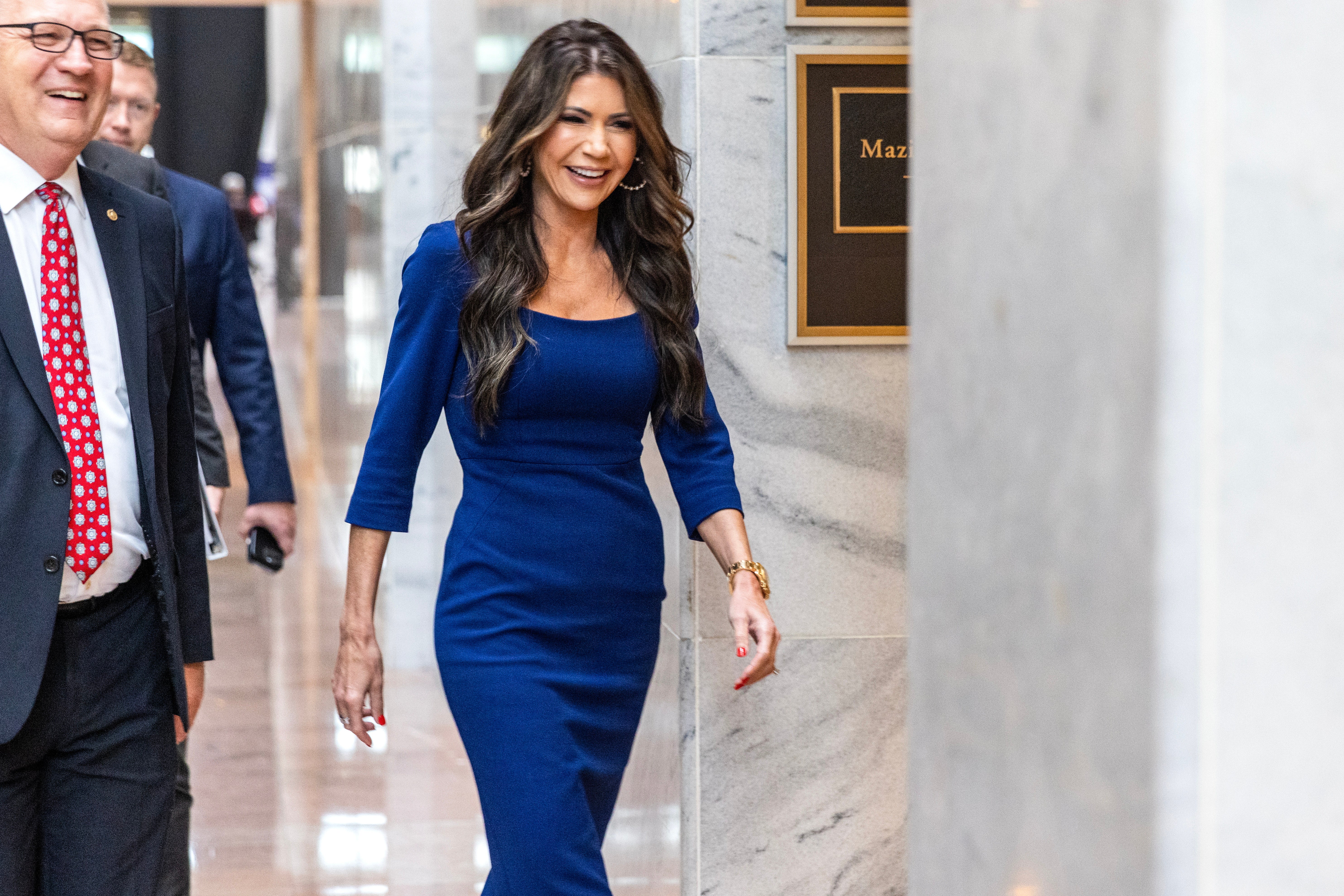 Guvernerka Južne Dakote Kristi Noem, kandidatka Donalda Trumpa za ministricu domovinske sigurnosti Kristi Noem, posjećuje Capitol Hill u prosincu
