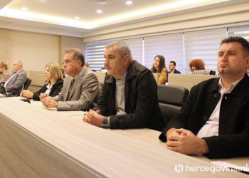 SKUPŠTINA HNŽ Omer Hujdur napustio sjednicu, za njim izašli vijećnici NES-a i DF-a