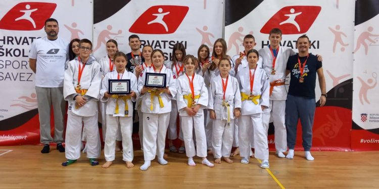 SLAVLJE Večeras doček heroja koji su osvojili dva zlata na državnom Judo prvenstvu, svi na šetnicu Strožanac!
