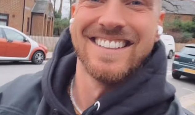 Sam Thompson vraća se na društvene mreže s prkosnom porukom obožavateljima nakon razlaza sa Zarom McDermott