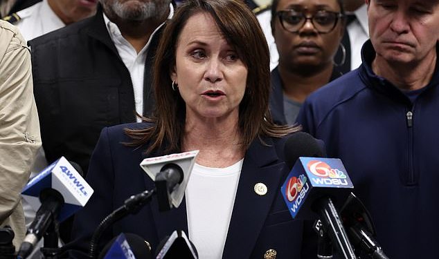 Šef Louisiane predlaže daljnju odgodu Sugar Bowla nakon razornog terorističkog napada u New Orleansu