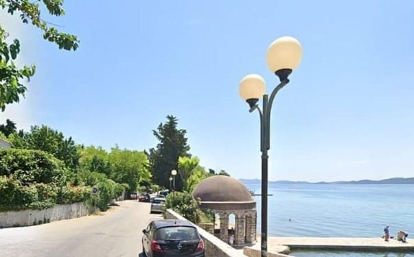 Sinoć je u Zadru izbodena žena, potraga za napadačem traje