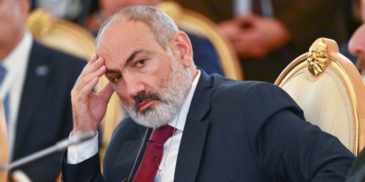 ‘Smirite ga’ – Lukašenko o naklonosti armenskog premijera EU — RT Rusija i bivši Sovjetski Savez