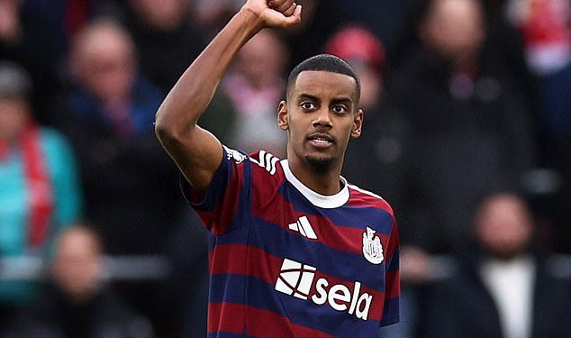 Southampton 1-3 Newcastle: Brace Alexander Isak pomaže Magpies da zapečate pobjede od pobjede dok zatvaraju jaz na prva tri